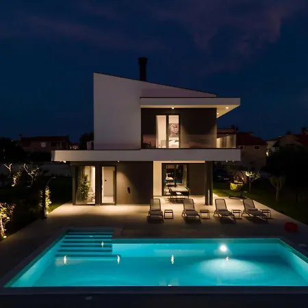 Vila Arestea *